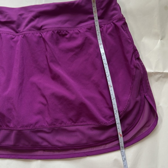 Lululemon Hotty Hot Tennis Running Skirt II
Aurora Size 12 - Picture 6 of 9